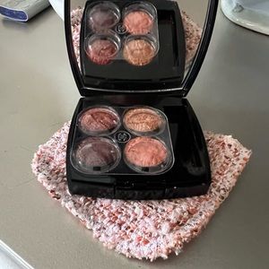 CHANEL Limited Edition Les Ombres Tweed in 03 Tweed Fauve